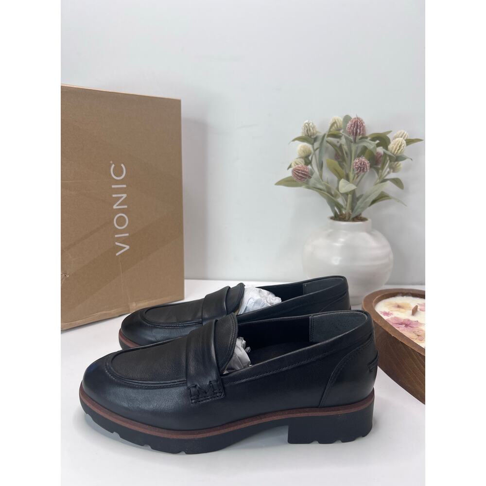 Vionic Cleo Leather Loafer Slip On Comfort Black Women 6.5 Wide Arch Support